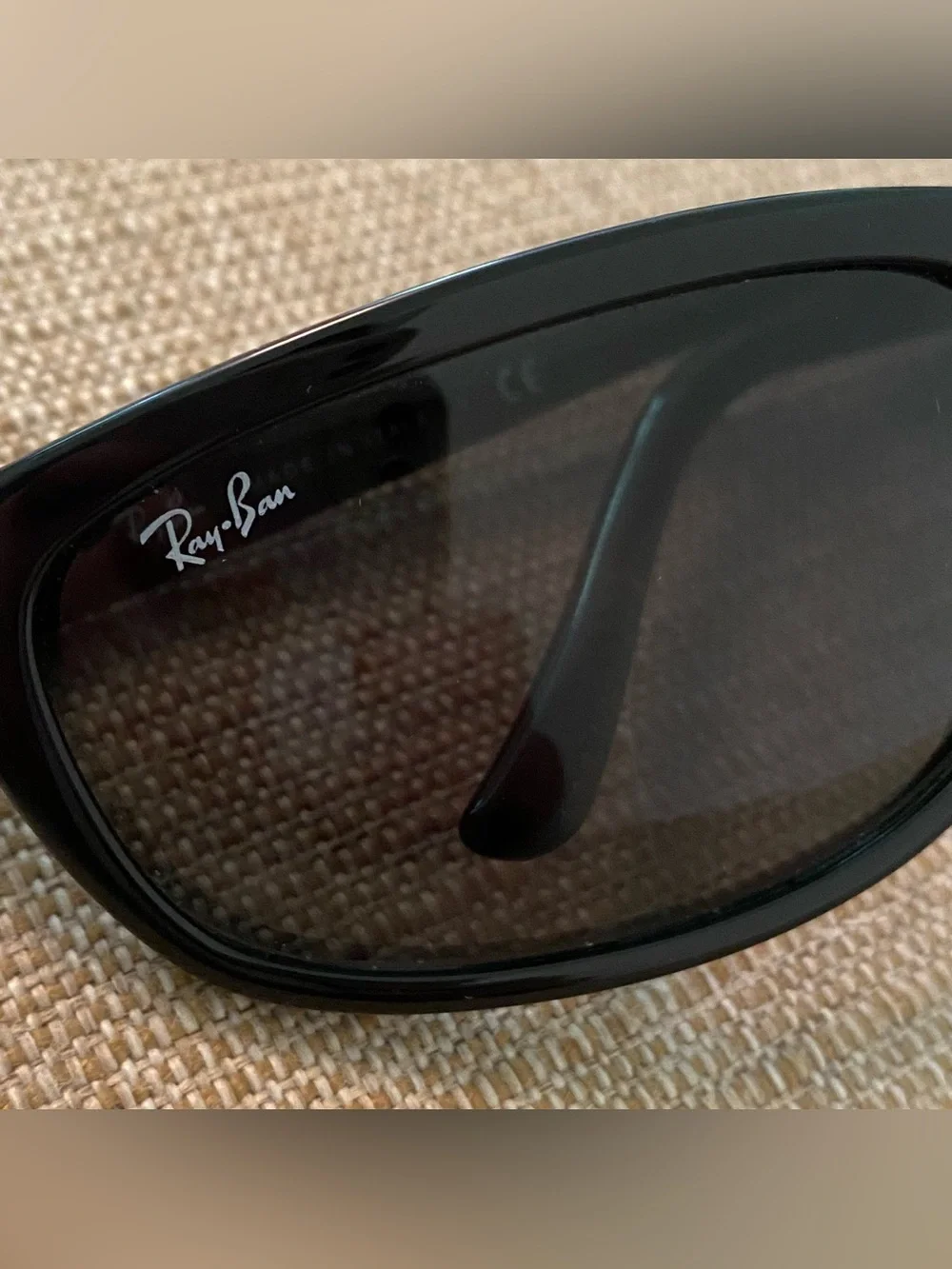 Sporty Sleek Ray-Ban RB4114 Predator Black Wrap Sunglasses Case And Cloth